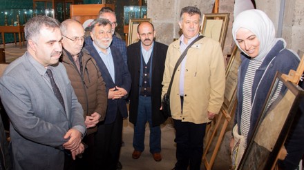 Yunus’un Dilinden Hüsn-i Hat Grup Sergisi, sanatseverlerle buluştu